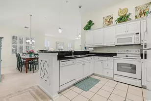 601 Hillside Dr N, North Myrtle Beach, SC 29582 - Photo 10