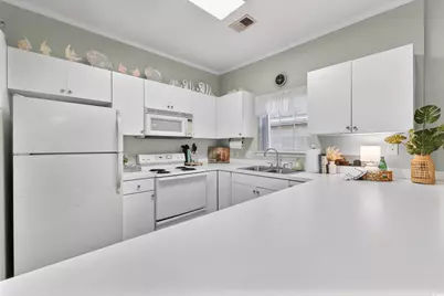 3915 Gladiola Ct. #301, Myrtle Beach, SC 29588 - Photo 8