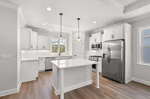 93 Seapine Dr, Pawleys Island, SC 29585 - Photo 4
