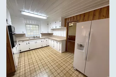 764 1st Oxtown Rd, Scranton, SC 29591 - Photo 8