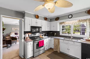 207 Green Lake Dr, Myrtle Beach, SC 29572 - Photo 4