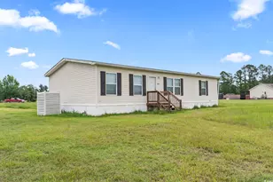 6608 Black Creek Rd, Nichols, SC 29581 - Photo 2