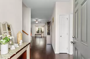 340 Barony Dr, Conway, SC 29526 - Photo 2