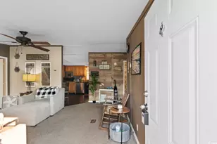 1038 Palm Dr, Conway, SC 29526 - Photo 4