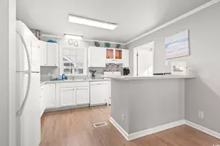 409 Knoll Ct, Myrtle Beach, SC 29588 - Photo 8