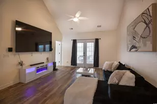 6095 Catalina Dr, North Myrtle Beach, SC 29582 - Photo 2