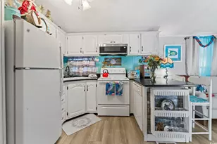 613 5th Ave S, Myrtle Beach, SC 29577 - Photo 4