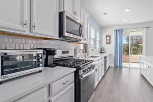 109 Cowan Pl, Myrtle Beach, SC 29588 - Photo 10