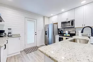 318 31st Ave N, North Myrtle Beach, SC 29582 - Photo 4