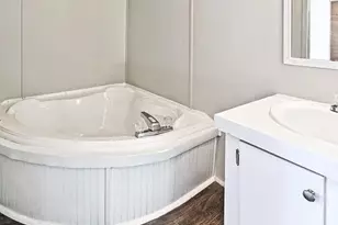 600 Ermine Rd, West Columbia, SC 29170 - Photo 8