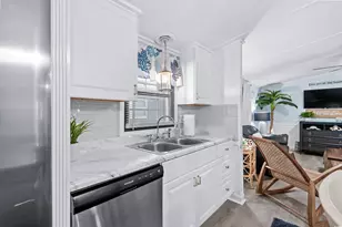 6001 - Mh104 S Kings Hwy, Myrtle Beach, SC 29575 - Photo 16