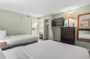 201 74th Ave N, Myrtle Beach, SC 29572 - Photo 4