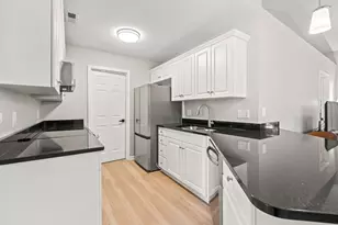 135 Country Manor Dr, Conway, SC 29526 - Photo 4