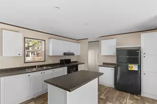 2016 Misty Morning Dr, Conway, SC 29527 - Photo 4