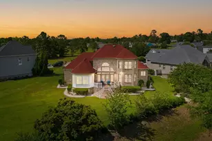 567 NW Fairburn Ct, Calabash, NC 28467 - Photo 2