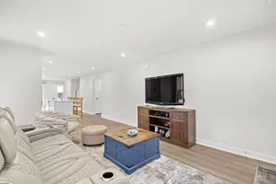 301 Bent Green Ct, Murrells Inlet, SC 29576 - Photo 8