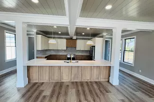 825 Commanders Island Dr, Georgetown, SC 29440 - Photo 10
