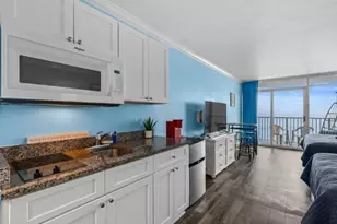 201 74th Ave N, Myrtle Beach, SC 29572 - Photo 4