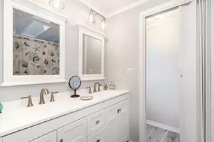 706 Oliver Dr, Garden City, SC 29576 - Photo 14