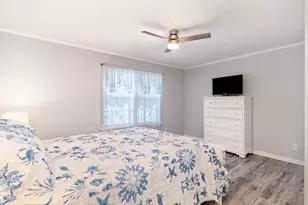 706 Oliver Dr, Garden City, SC 29576 - Photo 16