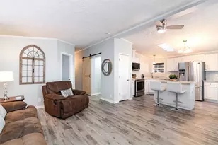 706 Oliver Dr, Garden City, SC 29576 - Photo 6