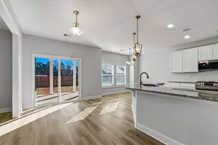 1681 Lake Wateree Dr, Florence, SC 29501 - Photo 10