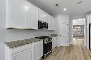 1681 Lake Wateree Dr, Florence, SC 29501 - Photo 14