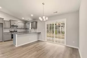 180 Gray Owl Dr, Conway, SC 29527 - Photo 4