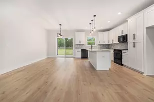 1124 Merritt Rd, Conway, SC 29526 - Photo 10