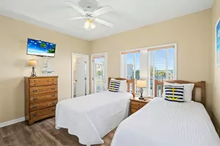 887 Ocean Blvd, Holden Beach, NC 28462 - Photo 24