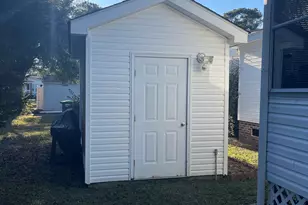 102 Kings Dr, Little River, SC 29566 - Photo 6