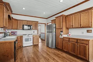 202 Hwy 747, Loris, SC 29569 - Photo 10