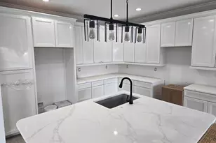 1007 Perrin Dr, North Myrtle Beach, SC 29582 - Photo 2