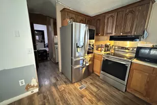 1212 Kingcrest Dr, Loris, SC 29569 - Photo 4