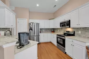 29 Historic Ln, Pawleys Island, SC 29585 - Photo 10