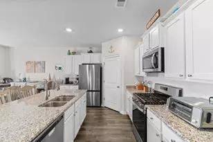 2140 Ainsley Dr, Little River, SC 29566 - Photo 4