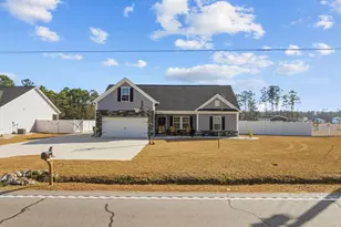 1010 Log Cabin Rd, Loris, SC 29569 - Photo 2