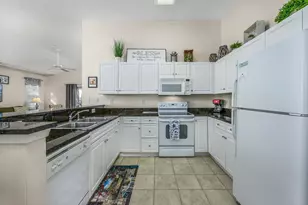 601 Hillside Dr N, North Myrtle Beach, SC 29582 - Photo 6