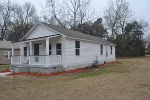 815 N Congdon St, Georgetown, SC 29440 - Photo 2