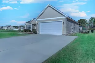 209 Highmeadow Ln, Aynor, SC 29511 - Photo 2