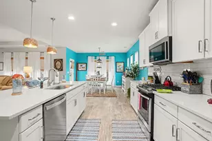 330 Splendor Cir, Murrells Inlet, SC 29576 - Photo 10