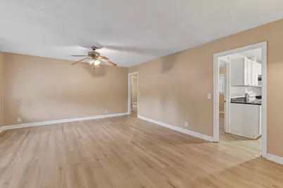 412 Jones Ave., Andrews, SC 29510 - Photo 4