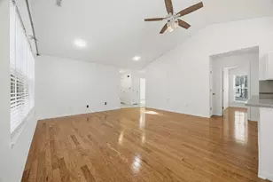 6681 Wisteria Dr, Myrtle Beach, SC 29588 - Photo 10