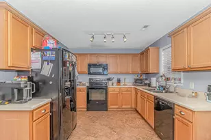 143 Clovis Cir, Myrtle Beach, SC 29579 - Photo 6