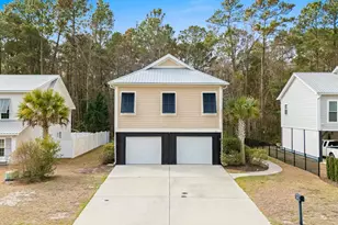 214 Crane Dr, Pawleys Island, SC 29585 - Photo 2