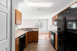 877 Silvercrest Dr, Myrtle Beach, SC 29579 - Photo 10