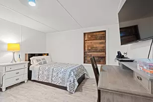 77 Offshore Dr, Garden City, SC 29576 - Photo 12