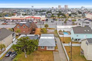 304 23rd Ave N, North Myrtle Beach, SC 29582 - Photo 2