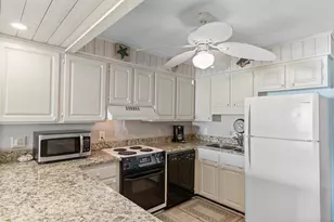 201 76th Ave N, Myrtle Beach, SC 29572 - Photo 4