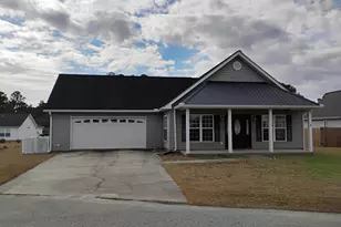 140 Blue Pride Dr, Loris, SC 29569 - Photo 2